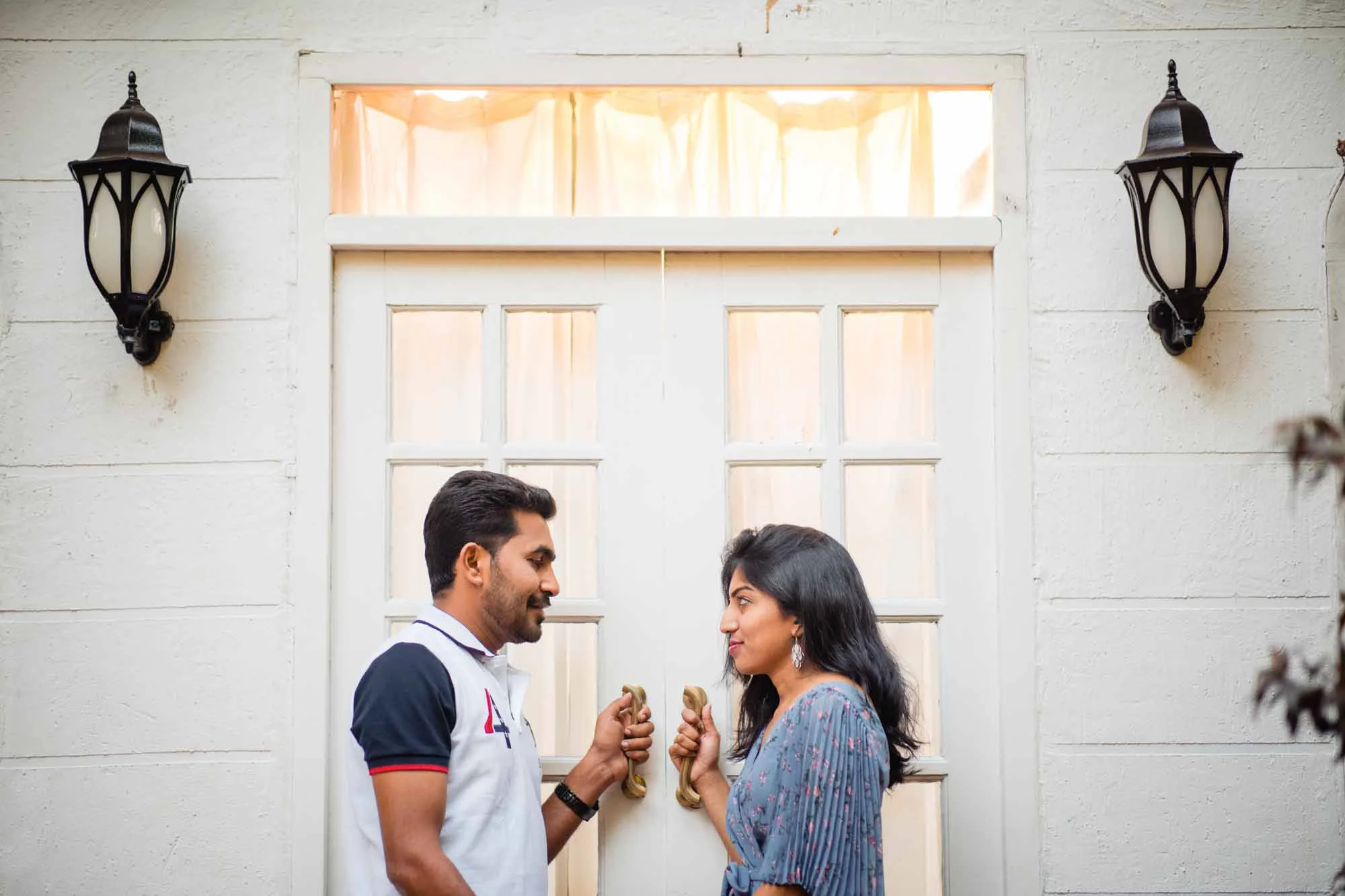 Outdoor pre wedding photo session